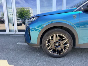 Peugeot 5008 145 Hybrid e-DCS6 GT