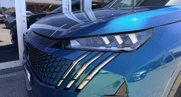 Peugeot 5008 145 Hybrid e-DCS6 GT