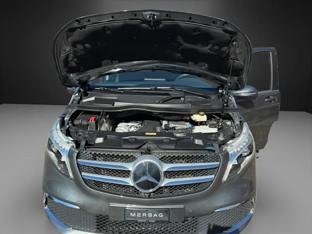 Mercedes-Benz V 300 d lang Avantgarde 4Matic 9G-Tronic