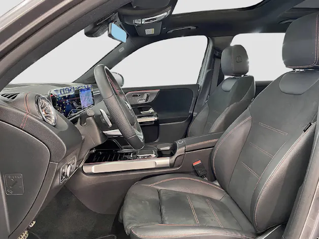 MERCEDES-BENZ EQB 350 AMG Line 4MATIC