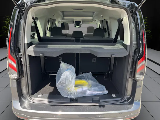 Ford Grand Tourneo Connect 1.5 PHEV Active Automat