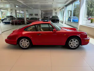 Porsche 911 Carrera 4