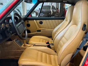 Porsche 911 Carrera 4