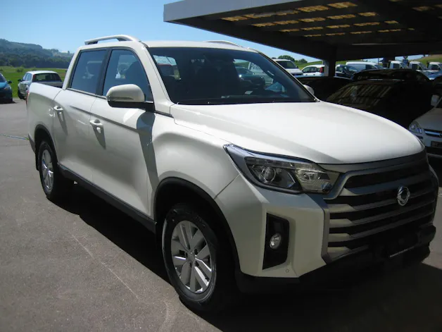 KGM -SsangYong Musso 2.2 Platinum 4WD AT