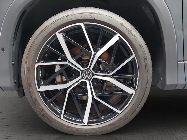 VW Tayron 2.0 TSI Elegance DSG 4Motion