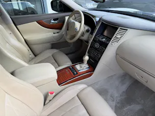 Infiniti QX70 3.7 S Premium AWD Automatic