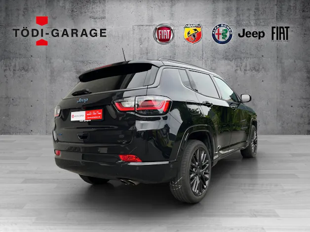 Jeep Compass 1.3 S 4xe SKY