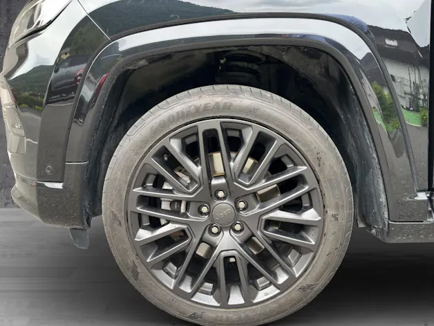 Jeep Compass 1.3 S 4xe SKY