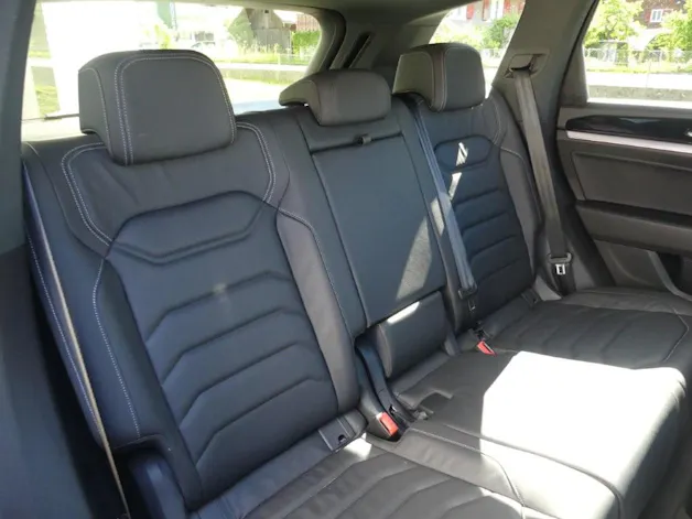 VW Touareg 3.0 TSI R-Line Tiptronic