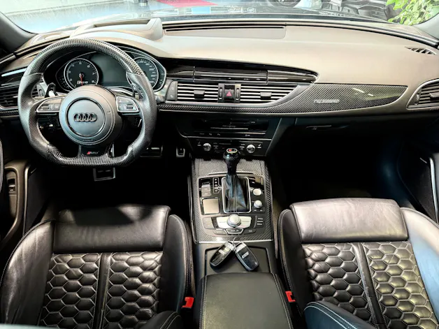 Audi RS6 Avant 4.0 TFSI V8 quattro Tiptronic