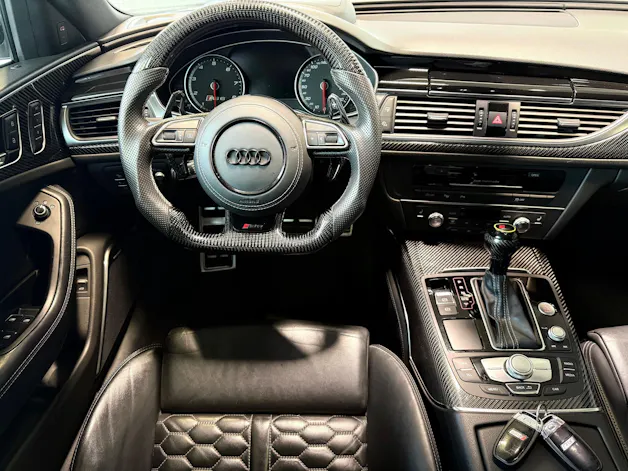 Audi RS6 Avant 4.0 TFSI V8 quattro Tiptronic
