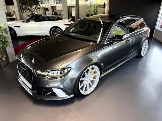 Audi RS6 Avant 4.0 TFSI V8 quattro Tiptronic