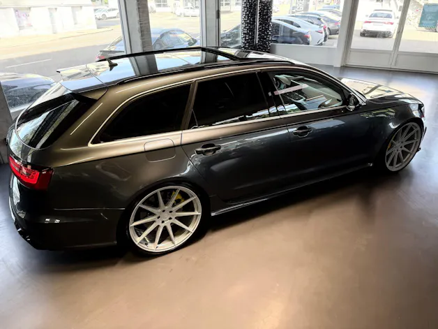 Audi RS6 Avant 4.0 TFSI V8 quattro Tiptronic