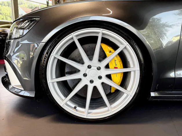 Audi RS6 Avant 4.0 TFSI V8 quattro Tiptronic
