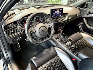 Audi RS6 Avant 4.0 TFSI V8 quattro Tiptronic