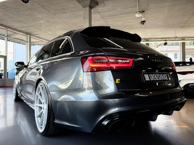 Audi RS6 Avant 4.0 TFSI V8 quattro Tiptronic