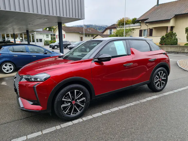 DS Automobiles 3 Crossback E-Tense Ligne Noire