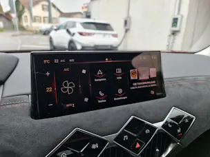 DS Automobiles 3 Crossback E-Tense Ligne Noire