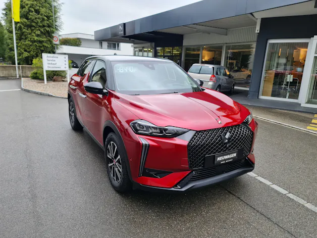 DS Automobiles 3 Crossback E-Tense Ligne Noire