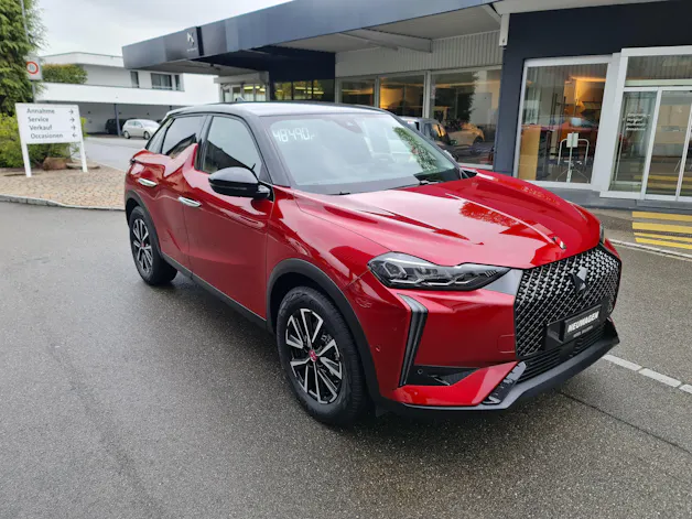 DS Automobiles 3 Crossback E-Tense Ligne Noire