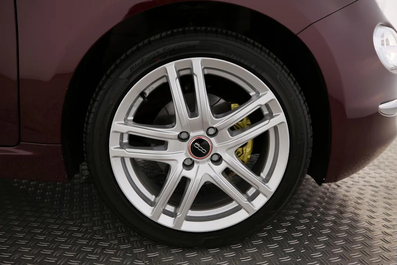 image du véhicule FIAT 500