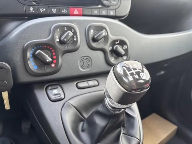 Fiat Panda 1.2 69 Easy con FORNO PIZZA