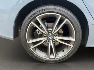 Honda Civic 2.0 i-MMD Advance, Leasing Aktion 1.9 %, Bis zu 8 Jahre oder 160'000 km Garantie
