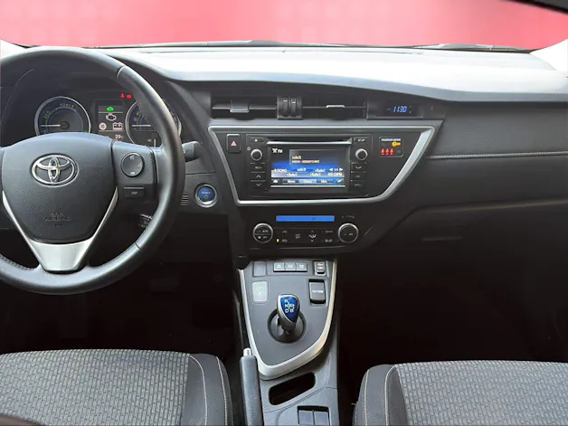 Toyota Auris 1.8 HSD Trend