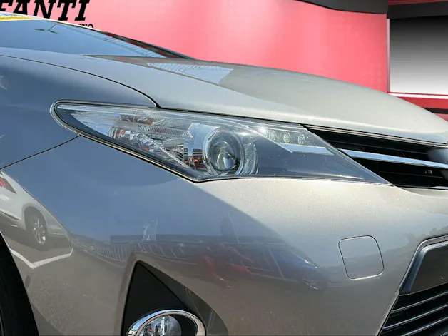 Toyota Auris 1.8 HSD Trend