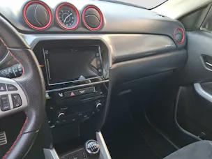 Suzuki Vitara 1.4 T Sergio Cellano Top 4x4