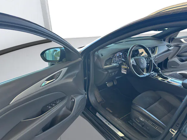 Opel Insignia Sports Tourer 2.0 T GSi AWD