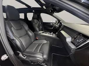 Volvo XC60 2.0 T8 TE R-Design eAWD