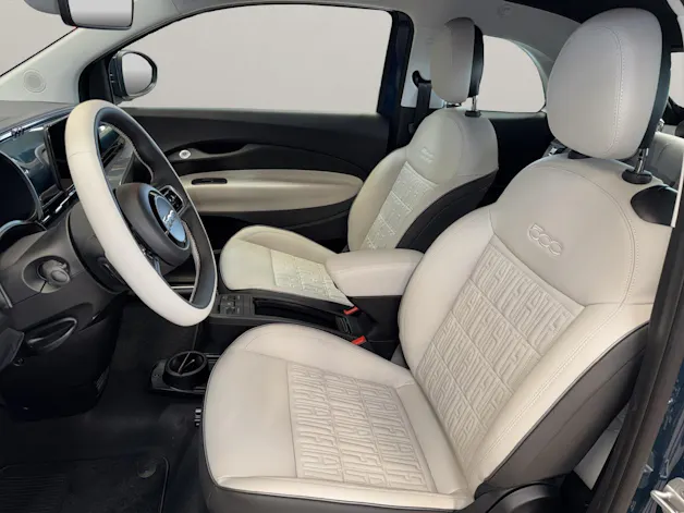 Fiat 500 Cabrio La Prima