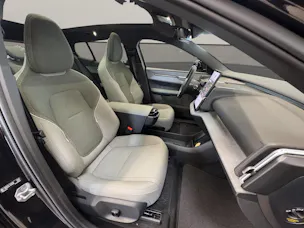 Volvo EX30 CC E60 Twin Performance AWD