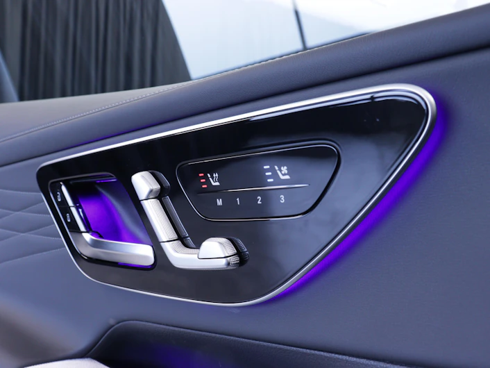 Fahrzeugbild MERCEDES-BENZ GLC 220