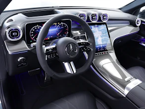 https://vehicle.imgix.net/4323787/211c18b9-9e27-4cee-9081-ac0a58fc9706.JPG