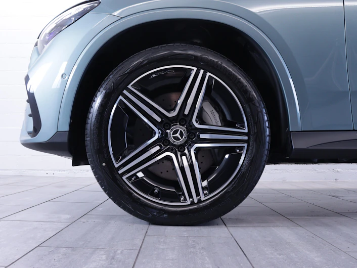 Fahrzeugbild MERCEDES-BENZ GLC 220