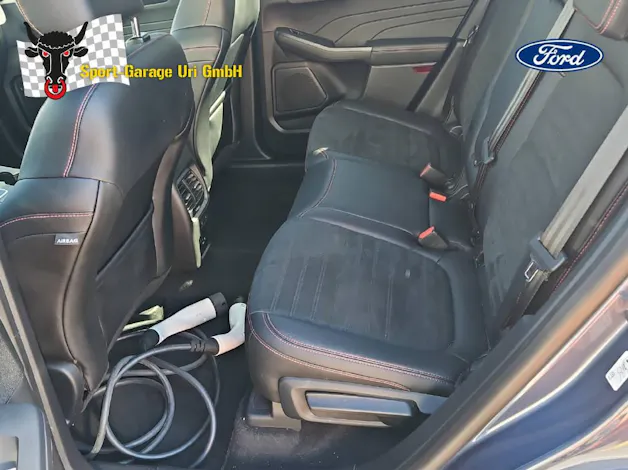 Ford Kuga 2.5 Plug-in Hybrid ST-Line X