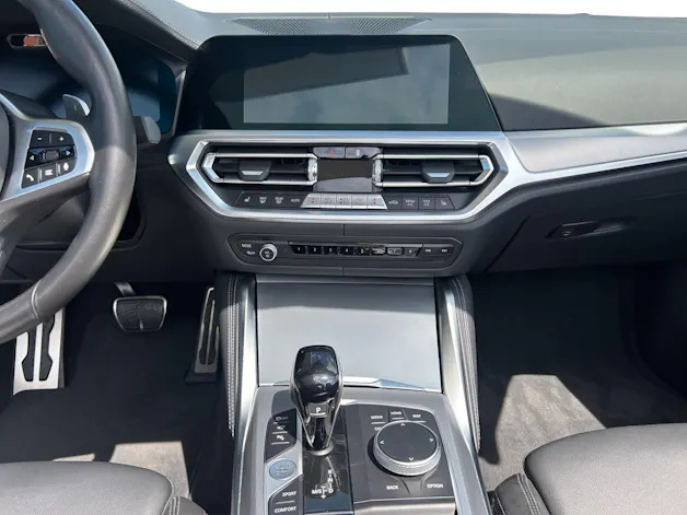 BMW M440i xDrive Cabrio 48V