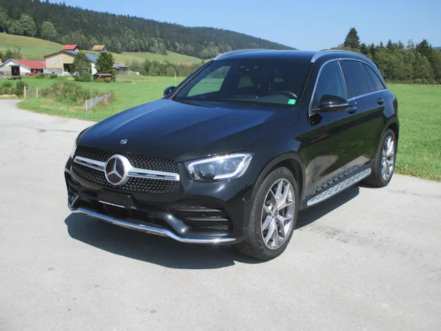 Mercedes-Benz GLC 300 d AMG Line 4m