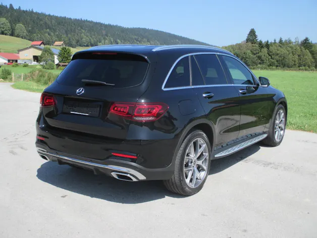 Mercedes-Benz GLC 300 d AMG Line 4m