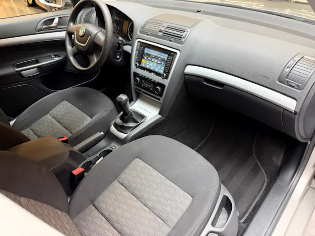 Škoda Octavia Combi 1.8 T-FSI Ambiente