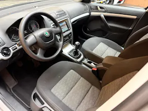 Škoda Octavia Combi 1.8 T-FSI Ambiente
