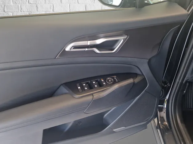 Kia Sportage 1.6 T-GDi Hybrid Black Edition