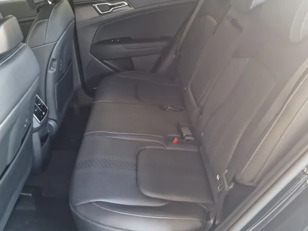 Kia Sportage 1.6 T-GDi Hybrid Black Edition
