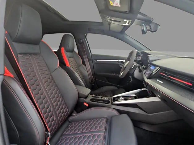 Audi RS3 Sportback 2.5 TFSI quattro S-Tronic