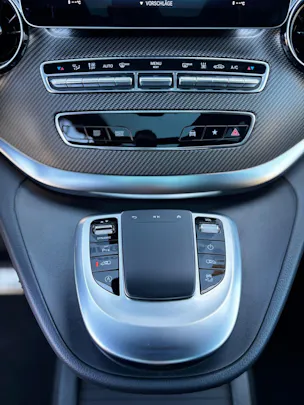 Mercedes-Benz V 300 d Avantgarde lang Van