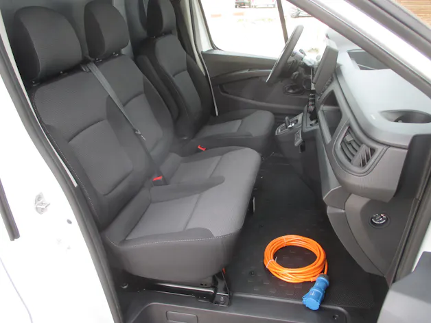 Renault Trafic Kaw. 3.0 t L1 H1 2.0 dCi Blue 150 Advance