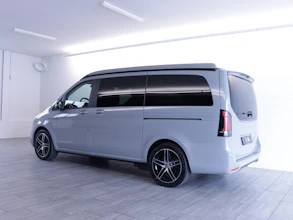 https://vehicle.imgix.net/4324025/84468c35-799b-4bb3-bc5f-6161f729de09.JPG