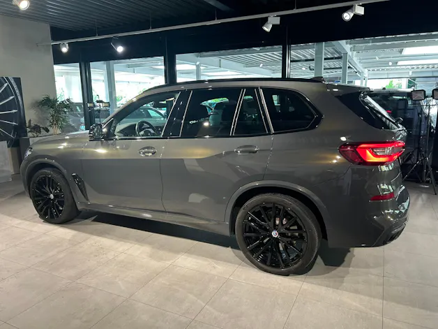 BMW X5 xDrive 48V 40d M Sport Steptronic